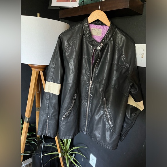 NWOT FREE PEOPLE We The Free Ryder Sport Vegan Moto Jacket MSRP $198 Size XL - Picture 9 of 16